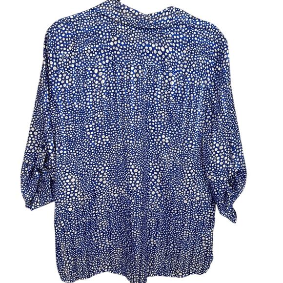 Chico's Womens Pullover Blouse Blue Abstract Dots Satin Feel Size 2 (L) Office - Picture 2 of 9
